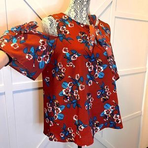 Lilly White Cold Shoulder Tie Floral Blouse, size Large